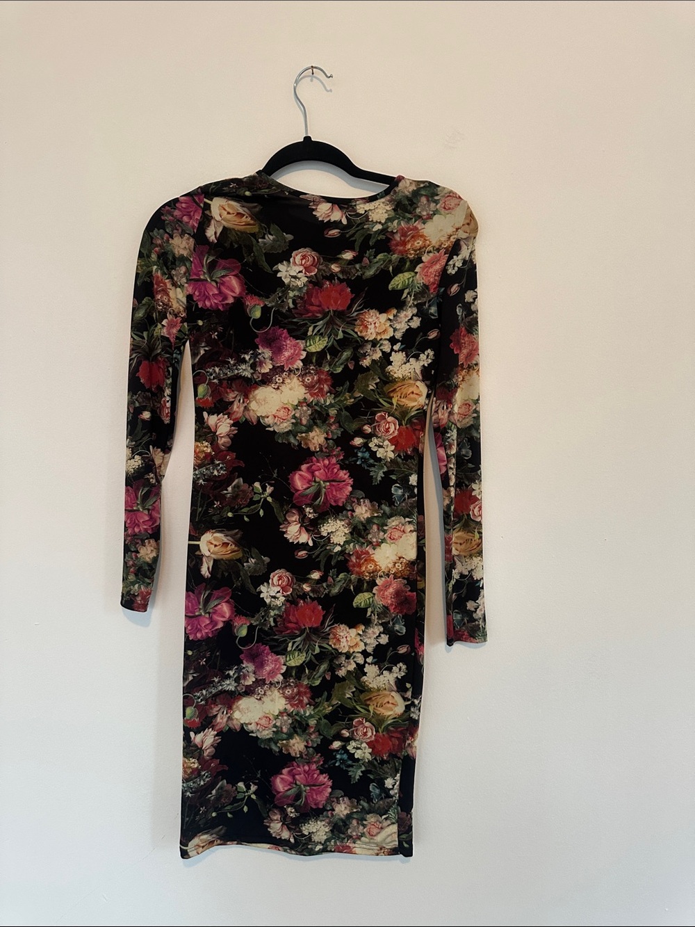 Forever 21 Black Floral Long-Sleeve Dress